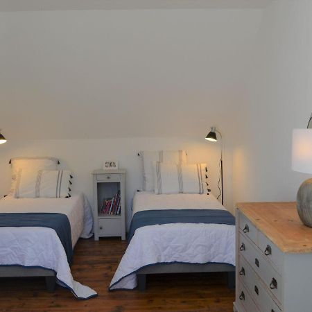 Comfortable Holiday Home With Enclosed Garden Locquirec Exterior photo