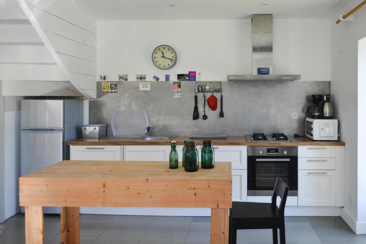Comfortable Holiday Home With Enclosed Garden Locquirec Exterior photo